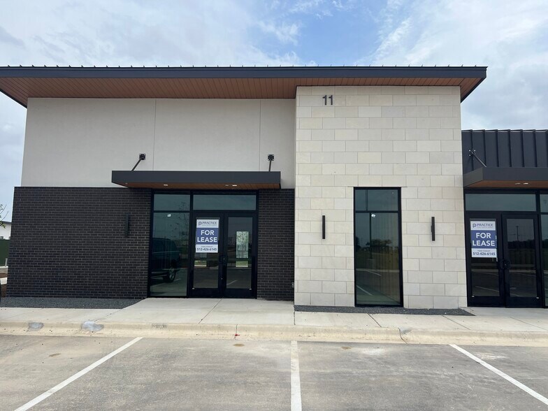 10861 183A Toll Rd, Leander, TX à louer - Photo du bâtiment - Image 2 de 3