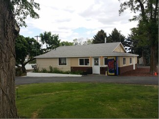 Plus de détails pour 616 Mill St, Maupin, OR - Services hôteliers à vendre