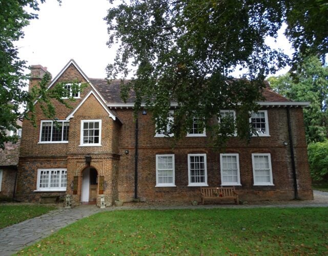 4 Southdown Rd, Harpenden for lease Interior Photo- Image 1 of 4