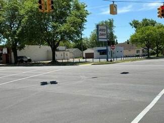 More details for 1641 Eureka Rd, Wyandotte, MI - Retail for Sale