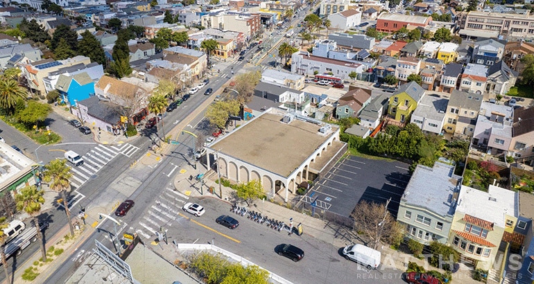 4947 3rd St, San Francisco, CA for lease - Building Photo - Image 3 of 9