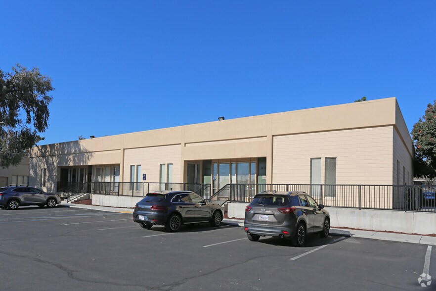 26224-26232 Industrial Blvd, Hayward, CA à louer - Photo du bâtiment - Image 1 de 5