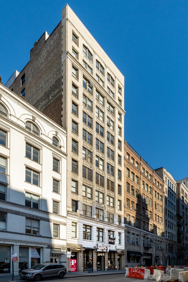 Plus de détails pour 151 W 19th St, New York, NY - Bureau, Commerce de détail à louer
