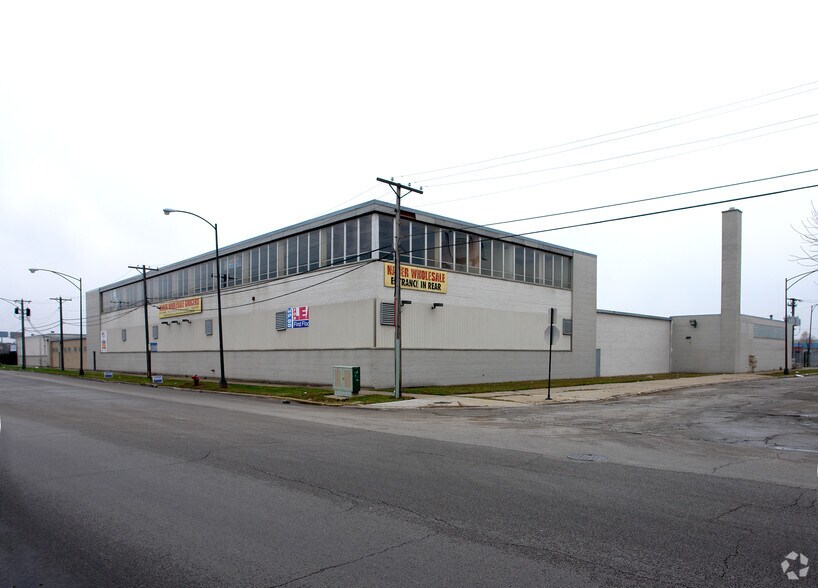 5055 W Lexington St, Chicago, IL à louer - Photo du bâtiment - Image 3 de 10
