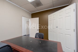 6250 Mountain Vista St, Henderson, NV for lease Interior Photo- Image 2 of 4