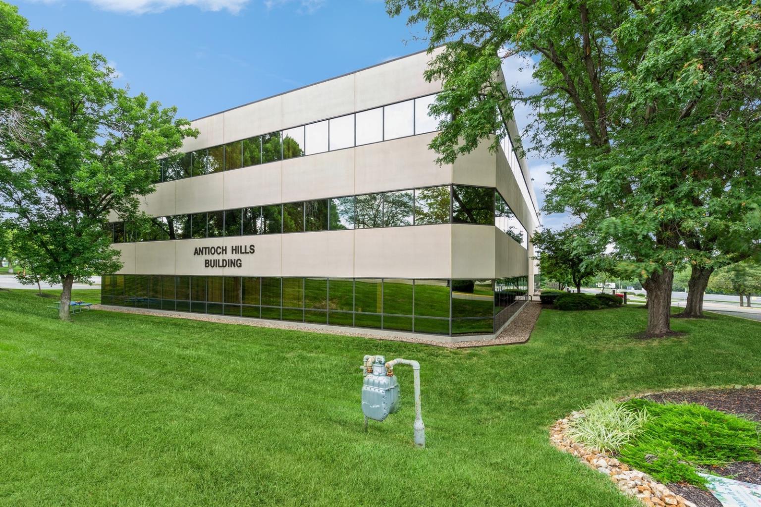 8800 W 75th St, Merriam, KS for lease Primary Photo- Image 1 of 6