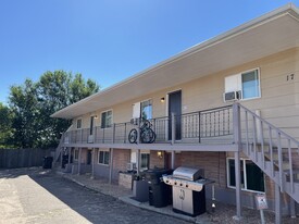 17 University Dr, Colorado Springs CO - Services immobiliers commerciaux