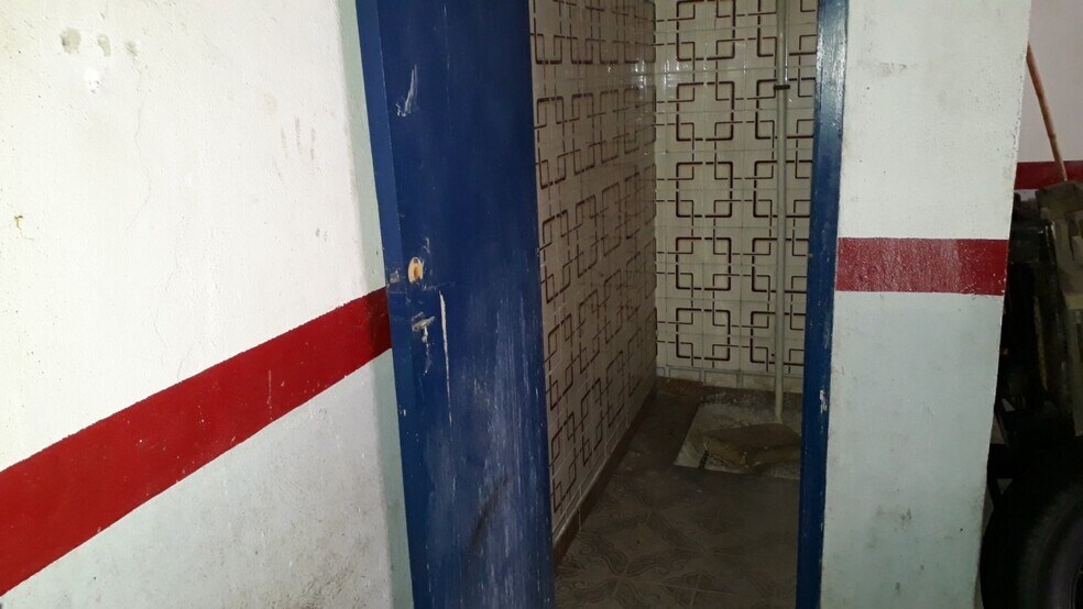 Retail in Albatera for sale - Interior Photo - Image 3 of 4