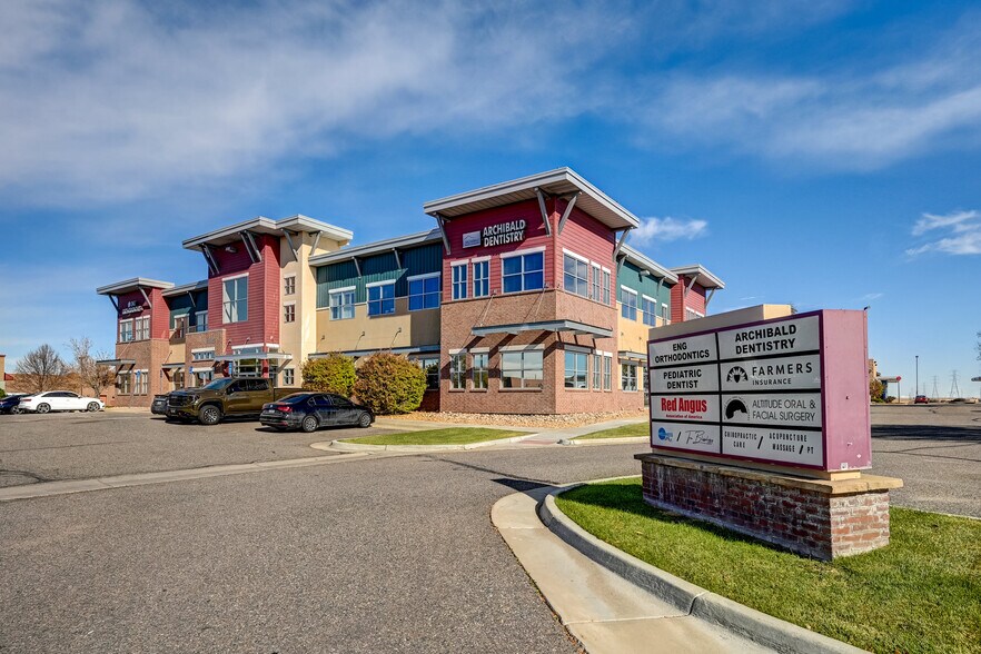 18335 E 103rd Ave, Commerce City, CO à vendre - Photo du bâtiment - Image 1 de 37