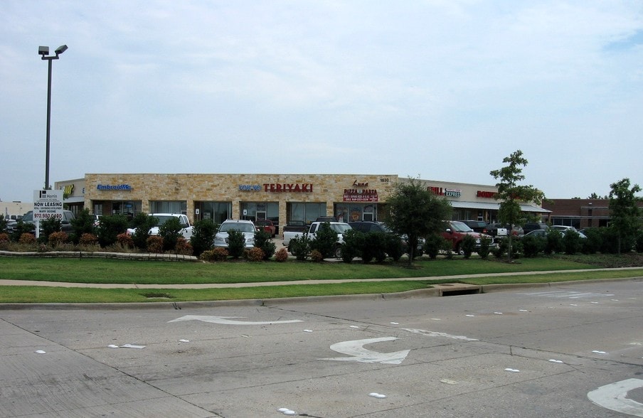 1630 Valwood Pky, Carrollton, TX for lease - Building Photo - Image 3 of 3