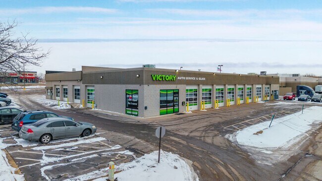 More details for 2128 Rice St, Saint Paul, MN - Retail for Sale