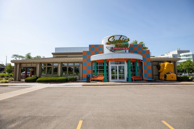 More details for 95 Metcalf Retail Portfolio – Retail for Sale, Overland Park, KS