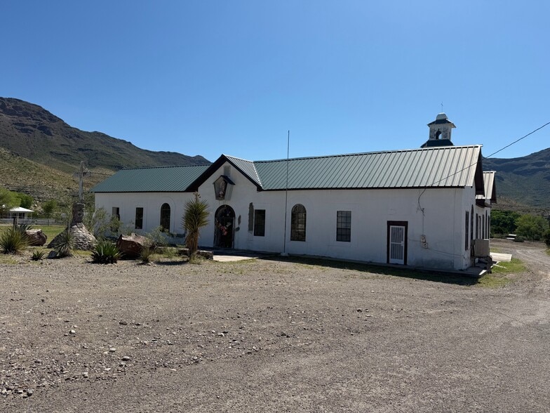 1800 Cibolo Creek Dr, Shafter, TX for sale - Building Photo - Image 2 of 11