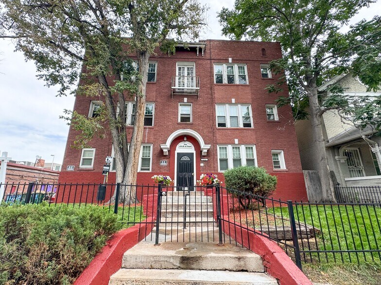 1272 Pearl St, Denver, CO à vendre - Photo du bâtiment - Image 1 de 1