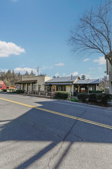 191 Main St, Murphys, CA à vendre - Photo du bâtiment - Image 2 de 89