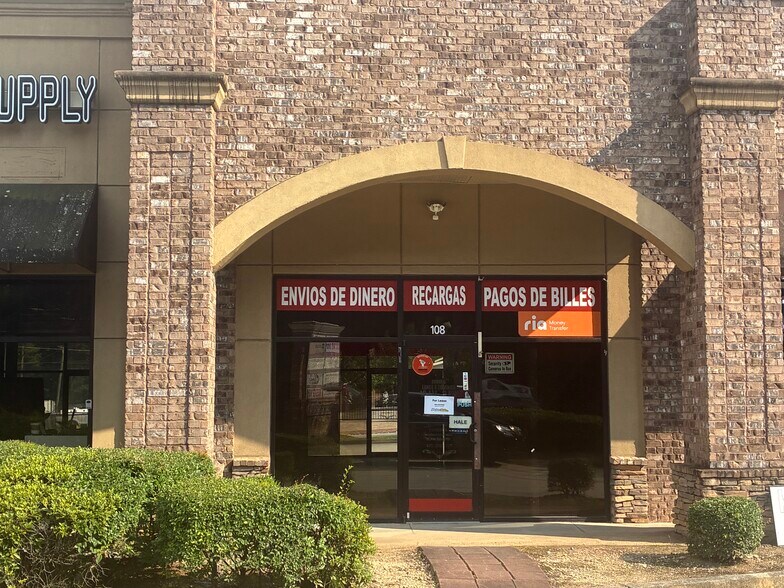 5316 Buford Hwy, Norcross, GA à louer - Photo du bâtiment - Image 3 de 3