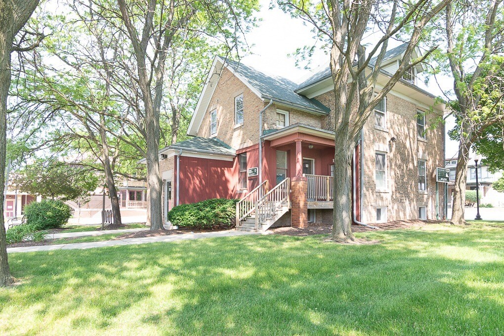 11 E Schaumburg Rd, Schaumburg, IL à vendre Photo principale- Image 1 de 3