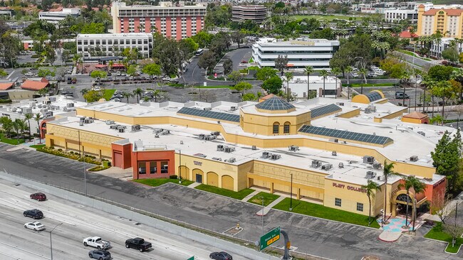 Plus de détails pour 3700 Inland Empire Blvd, Ontario, CA - Plusieurs types d'espaces à louer