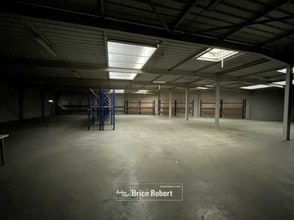 41 Rue Louis Pradel, Corbas for lease Interior Photo- Image 2 of 7