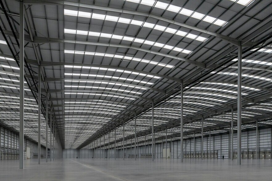 Panattoni 770, Doncaster for lease - Building Photo - Image 2 of 6