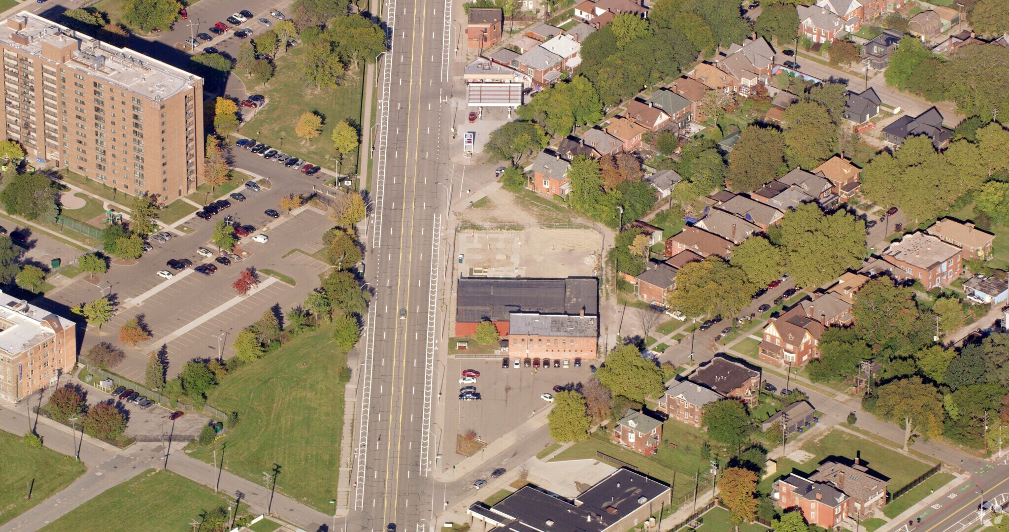 3820 Grand River Ave, Detroit, MI à louer Photo du bâtiment- Image 1 de 4