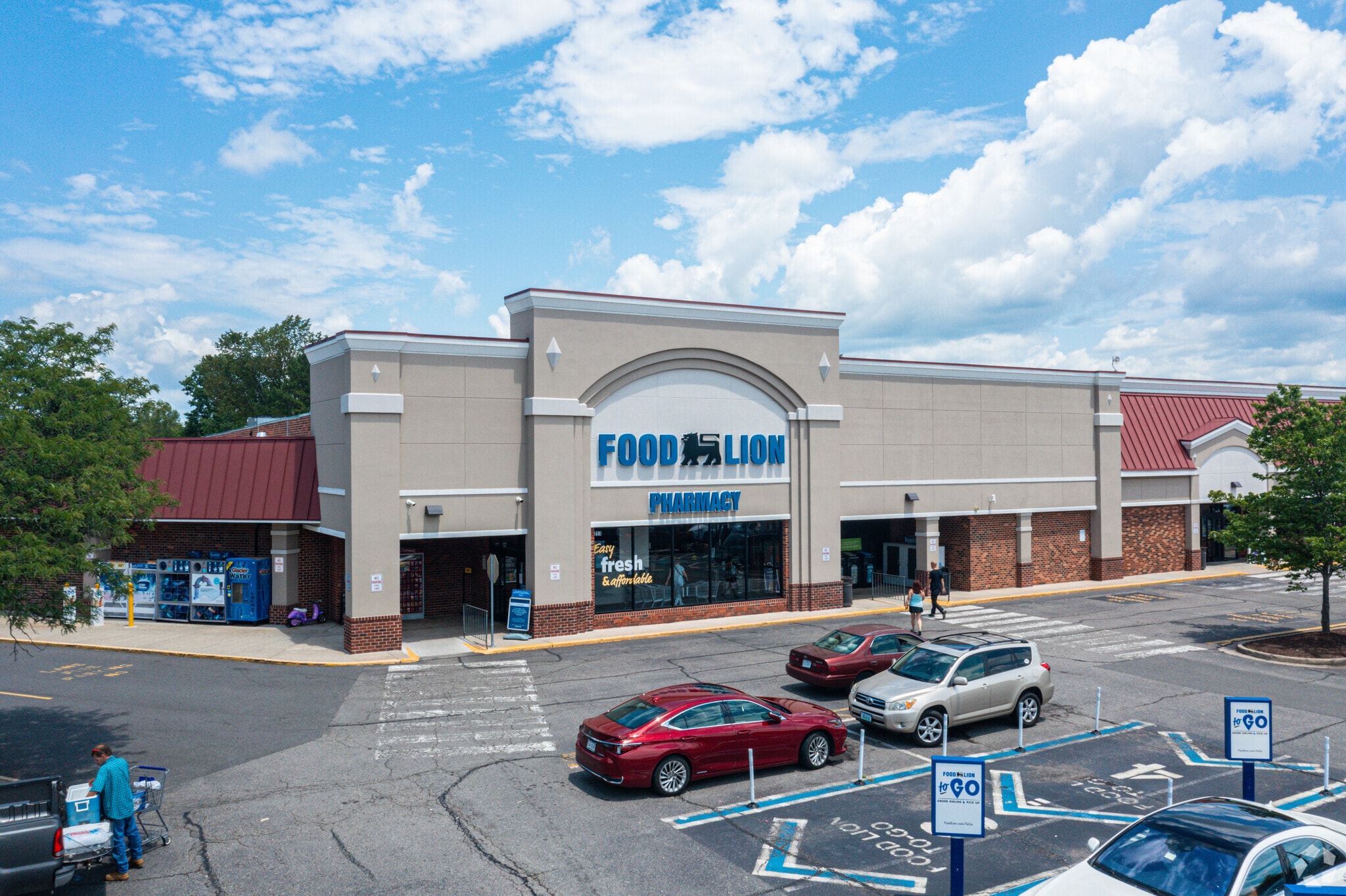 203-259 N Washington Ave, Ashland, VA for lease Building Photo- Image 1 of 7