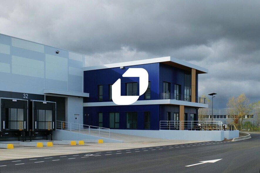 Industrial in Colombier-Saugnieu for lease - Building Photo - Image 3 of 29