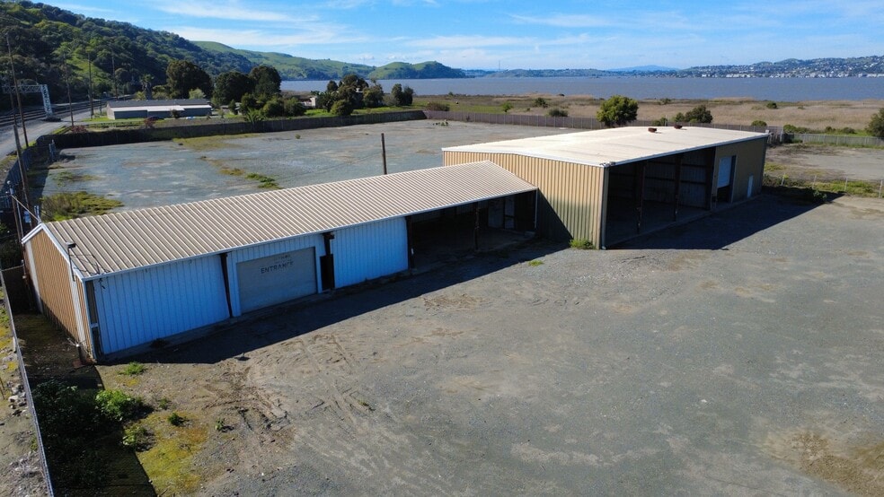 314 Embarcadero st, Martinez, CA for lease - Building Photo - Image 2 of 4