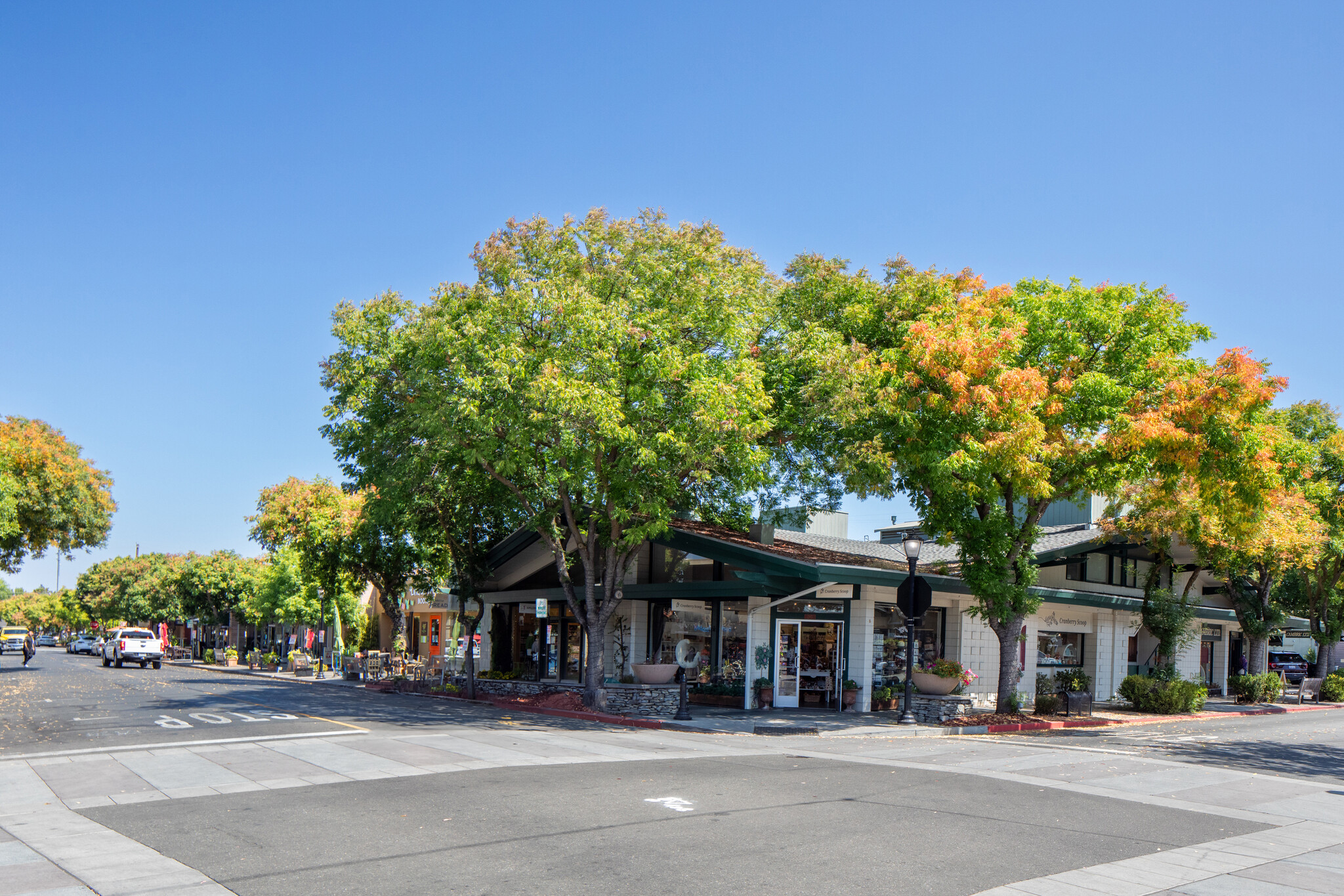 293-295 State St, Los Altos, CA à vendre Photo du bâtiment- Image 1 de 7