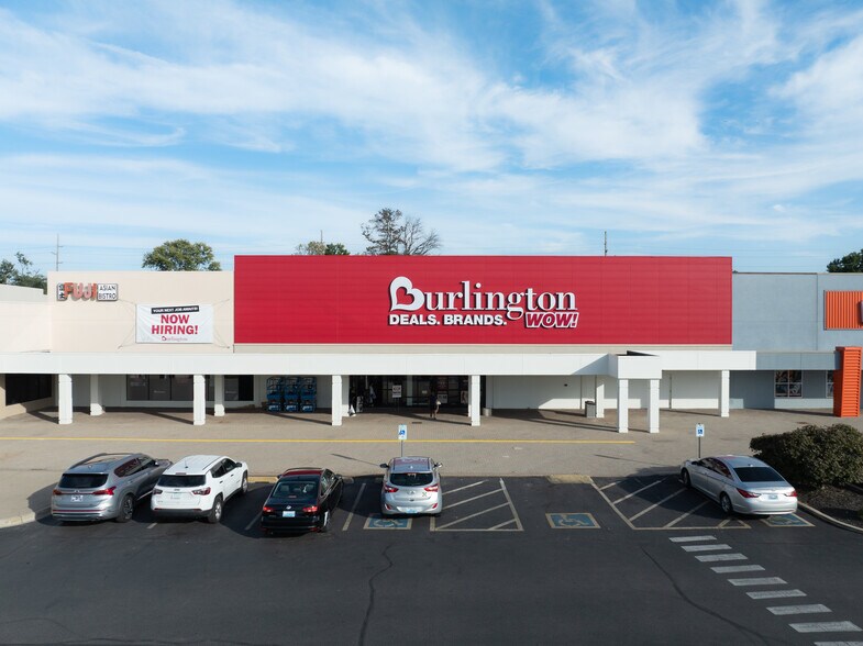 6801 Dixie Hwy, Louisville, KY à louer - Photo du bâtiment - Image 3 de 10