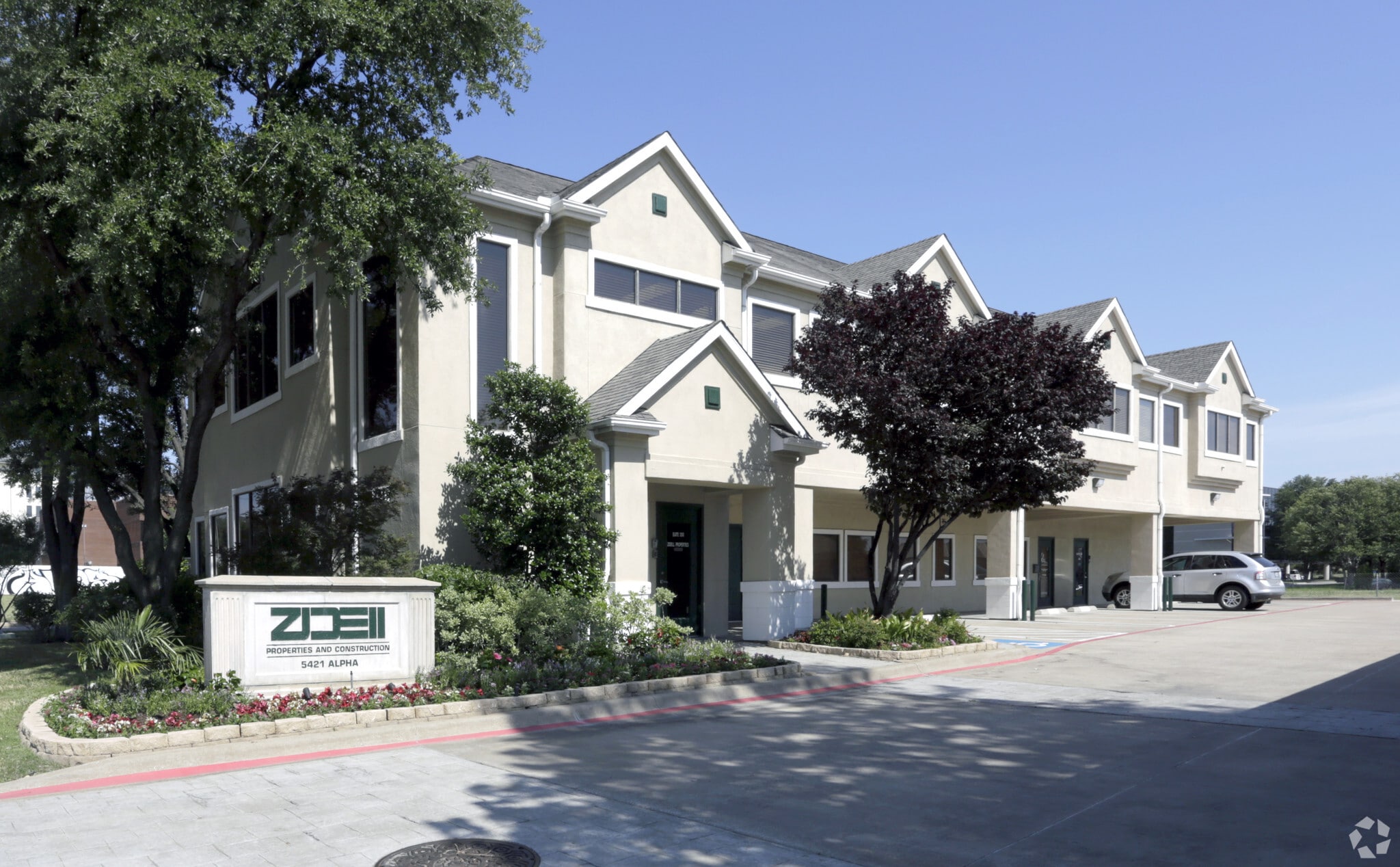 5421 Alpha Rd, Dallas, TX à louer Photo principale- Image 1 de 13