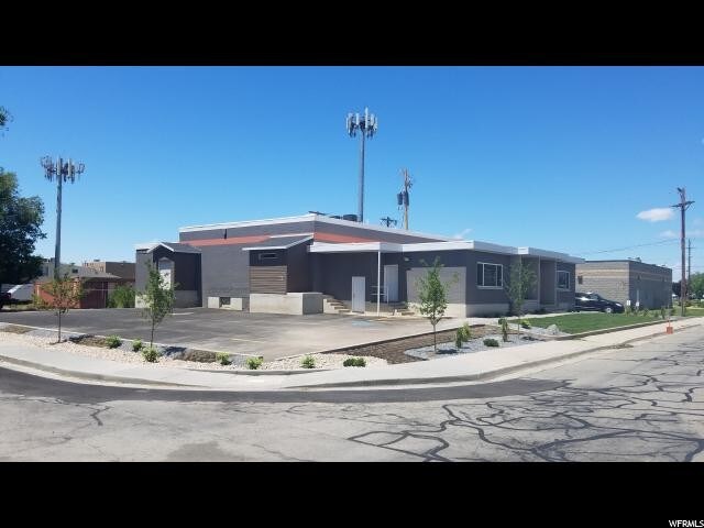 3324 S 200 E, Salt Lake City, UT à vendre - Photo du bâtiment - Image 1 de 26