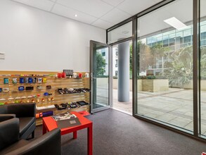 20 Lexington Dr, Bella Vista for lease Interior Photo- Image 1 of 7