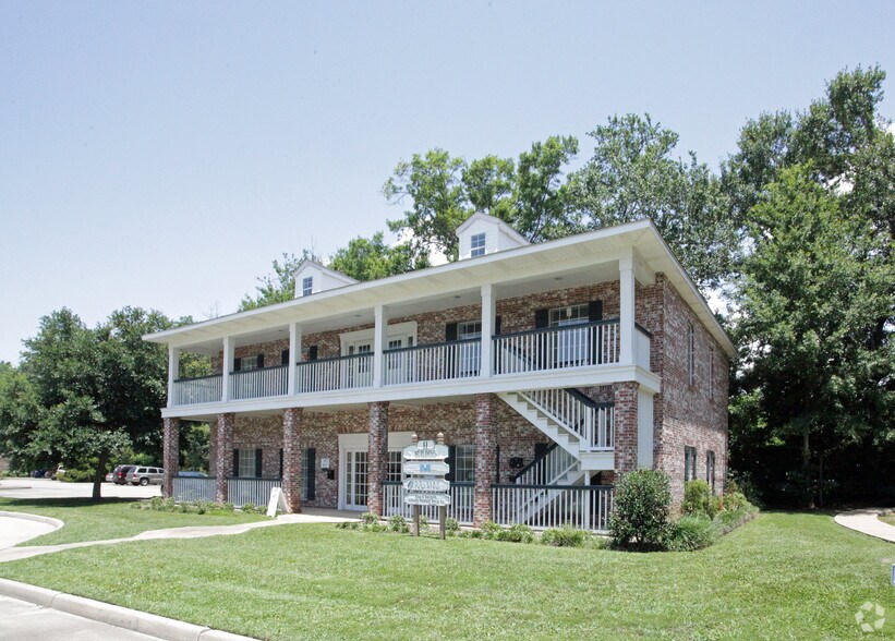 2113 Government St, Ocean Springs, MS à louer - Photo du bâtiment - Image 3 de 4
