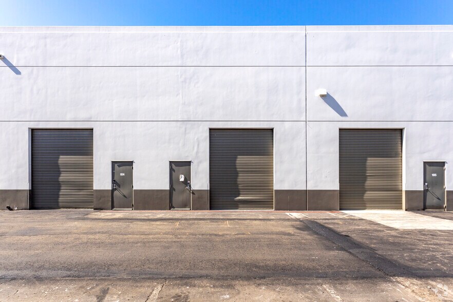 8969 Kenamar Dr, San Diego, CA à louer - Photo du bâtiment - Image 2 de 9