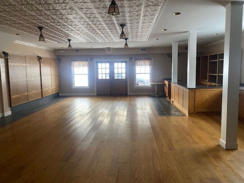 923 Roosevelt Trl, Naples, ME for lease - Building Photo - Image 2 of 4