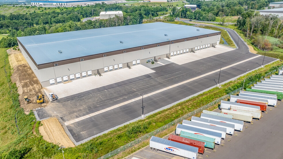 555 Research Drive, Pittston Township, PA for lease - Aerial - Image 2 of 4