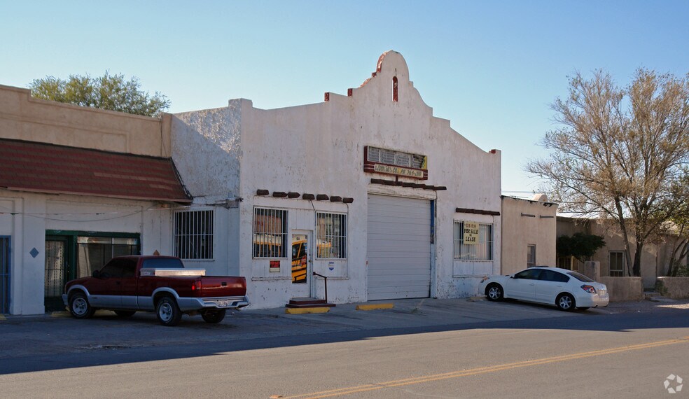 218 W Main St, Fabens, TX à vendre - Photo du bâtiment - Image 1 de 10