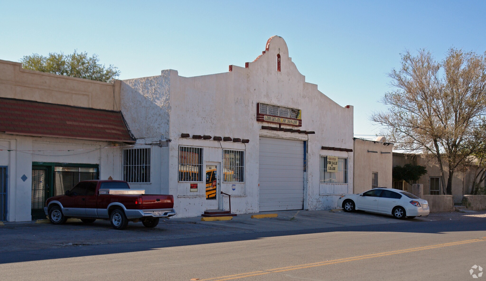 218 W Main St, Fabens, TX à vendre Photo du bâtiment- Image 1 de 11
