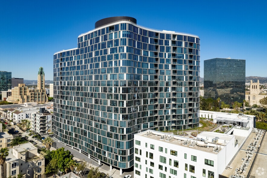 2801 Sunset Pl, Los Angeles, CA à louer - Photo du bâtiment - Image 3 de 109