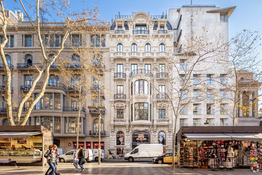 Carrer la Rambla, 124, Barcelone, Barcelona à louer - Photo du bâtiment - Image 3 de 4