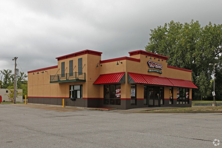 8100 Manchester Rd, Saint Louis, MO for sale - Primary Photo - Image 1 of 3