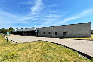 1270 Doris Rd, Auburn Hills MI - Warehouse