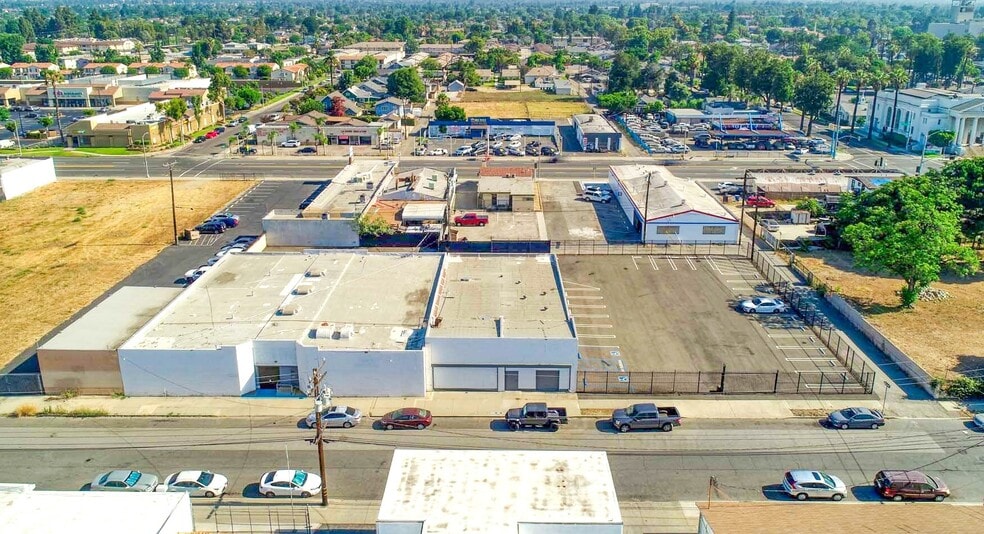 534 W Brooks St, Ontario, CA for sale - Primary Photo - Image 1 of 17