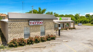 601-609 NE Big Bend Trl, Glen Rose, TX for lease Building Photo- Image 2 of 2