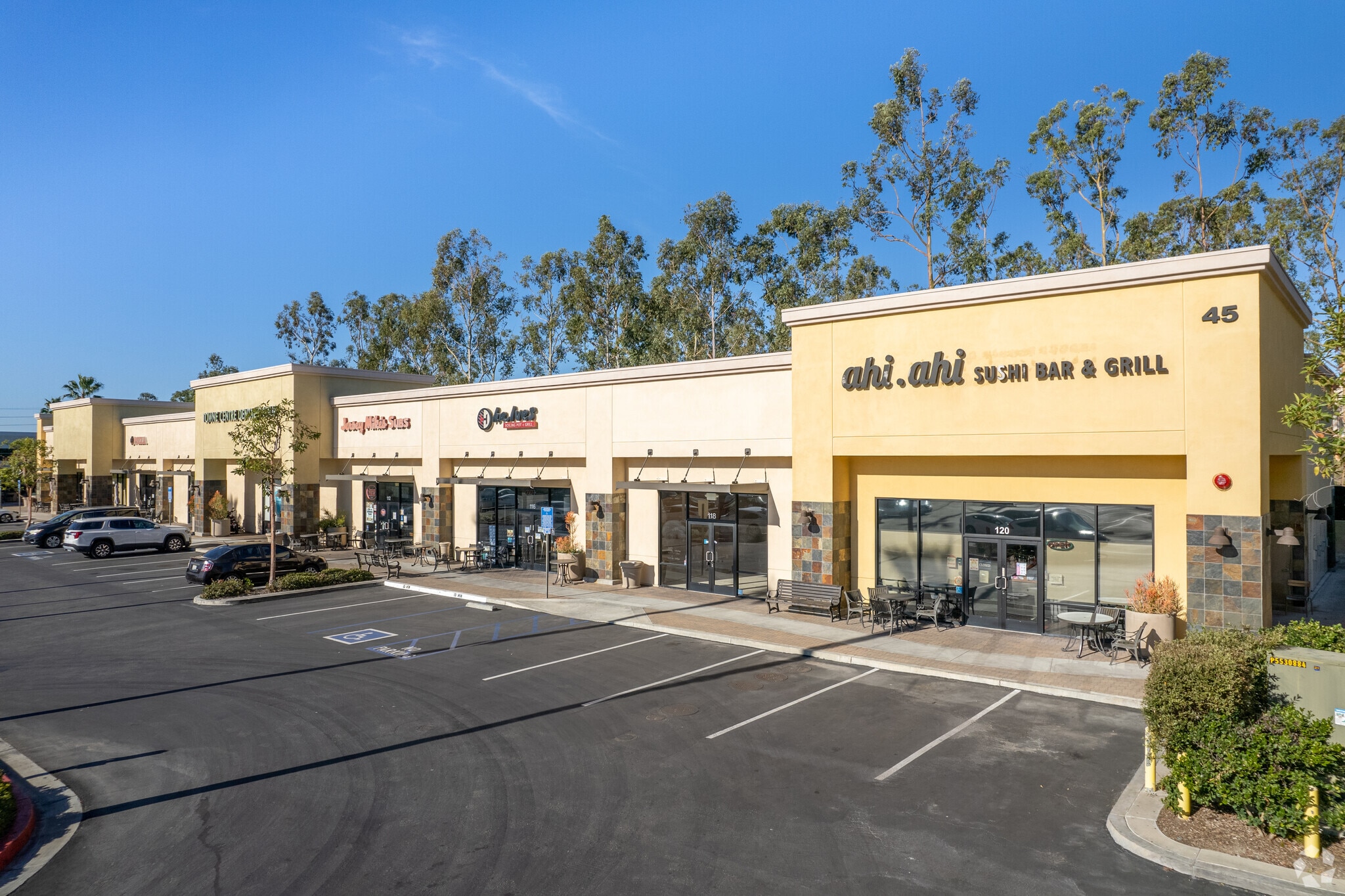 41 Auto Center Dr, Lake Forest, CA for lease Primary Photo- Image 1 of 11