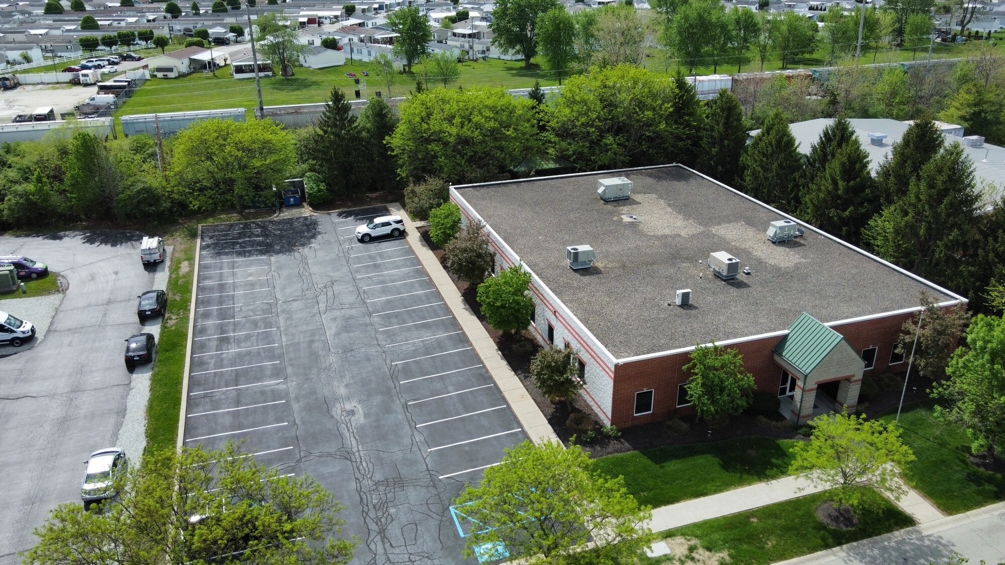 9155 Harrison Park Ct, Indianapolis, IN for sale Building Photo- Image 1 of 10