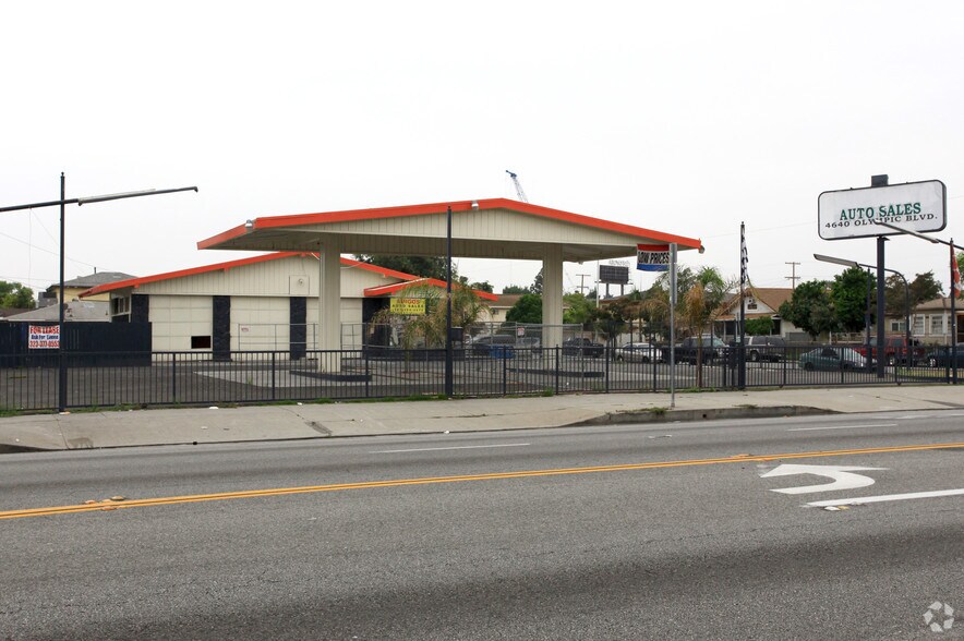 4640 E Olympic Blvd, Los Angeles, CA à louer - Photo du bâtiment - Image 3 de 3