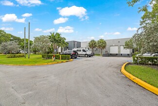 Plus de détails pour 2775 NW 63rd Ct, Fort Lauderdale, FL - Industriel à louer