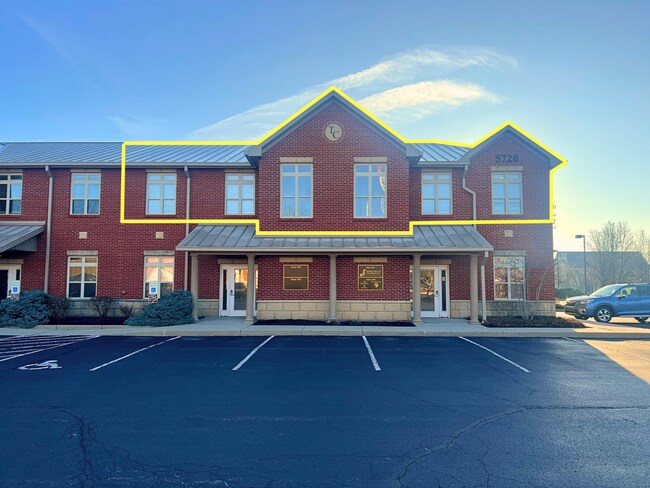 More details for 5720 Gateway, Mason, OH - Office for Sale